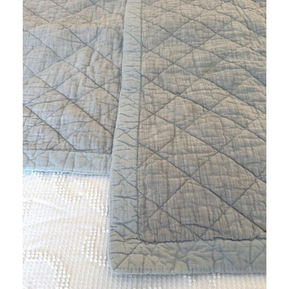 Set of 2 Artisan de Luxe Chambray Diamond Quilted Cotton Shams 21x27 Blue Gray